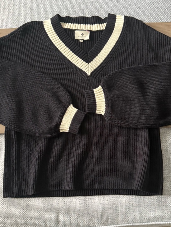 Tuckernuck Sweaters - Tuckernuck Black V-Neck Sweater with Cream Trim